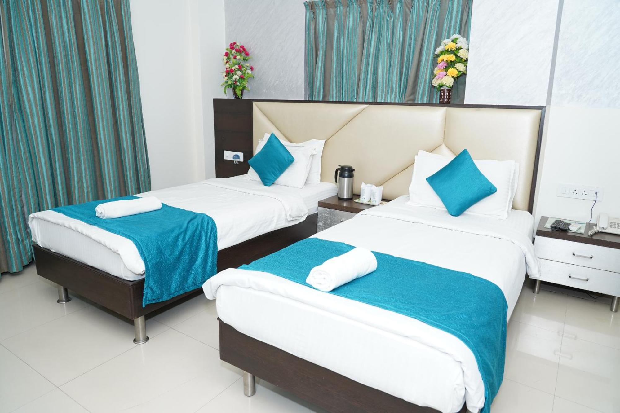 Marshall The Grand Hotel Ahmedabad Eksteriør billede