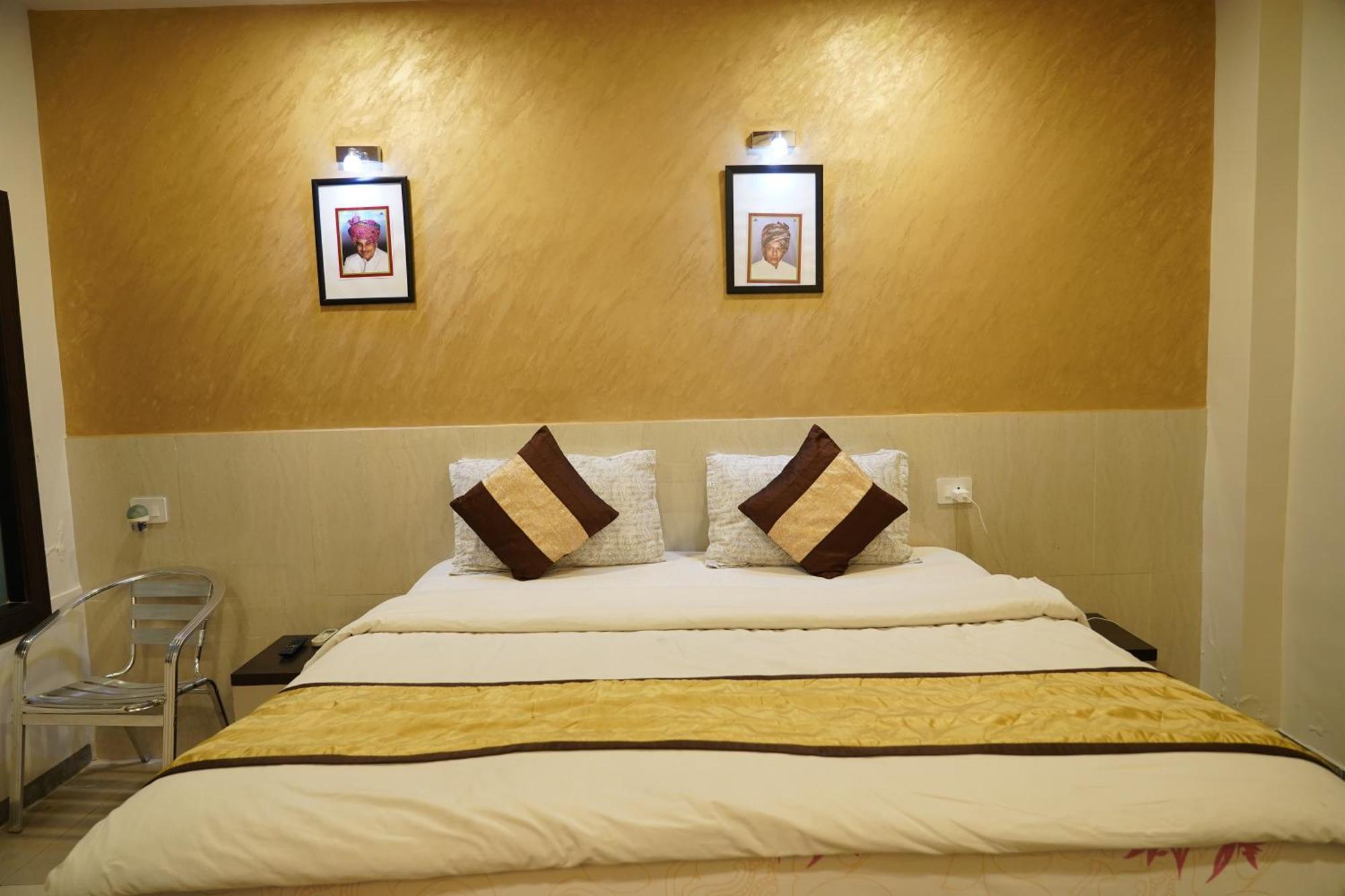 Marshall The Grand Hotel Ahmedabad Eksteriør billede