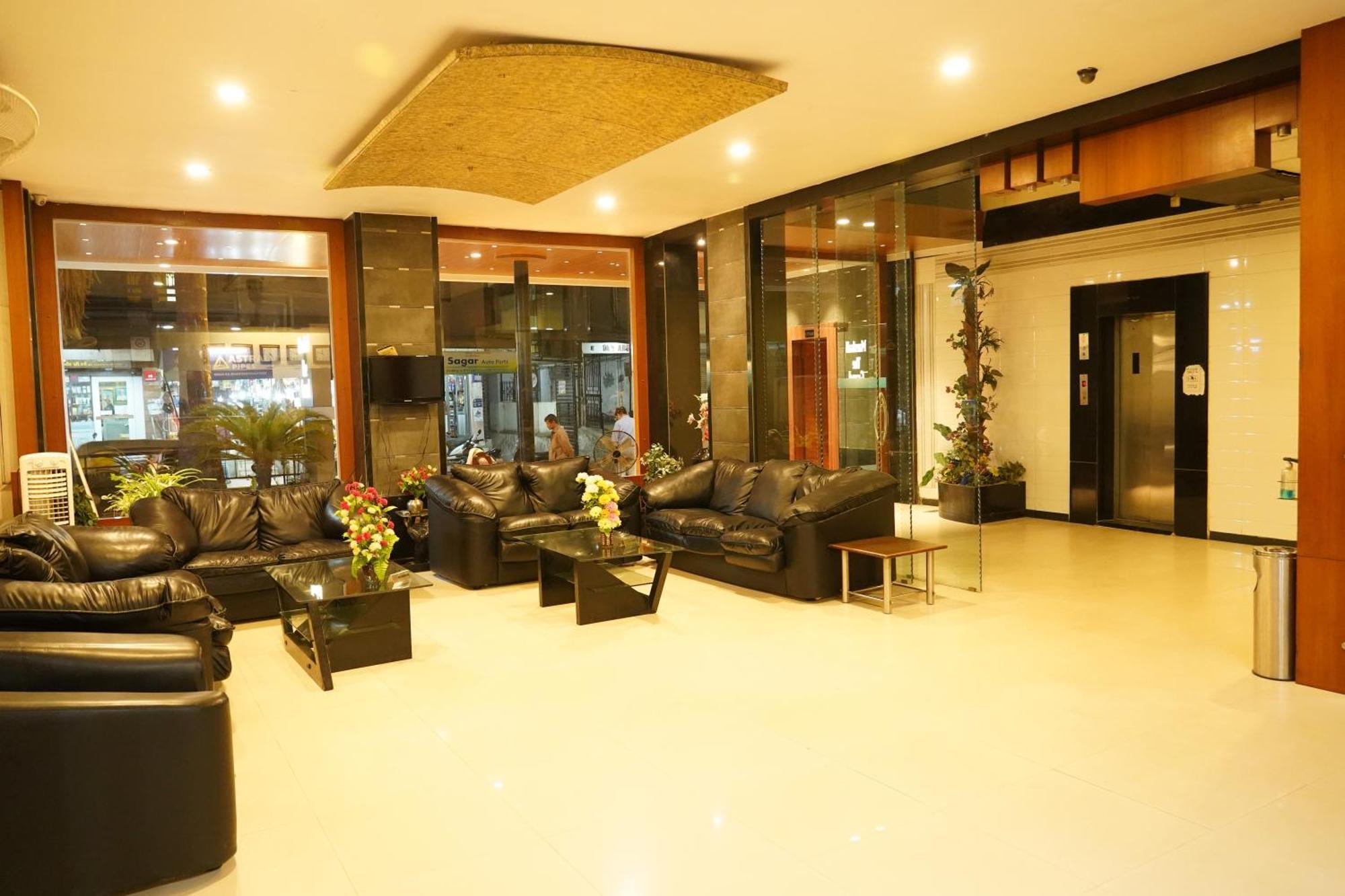 Marshall The Grand Hotel Ahmedabad Eksteriør billede
